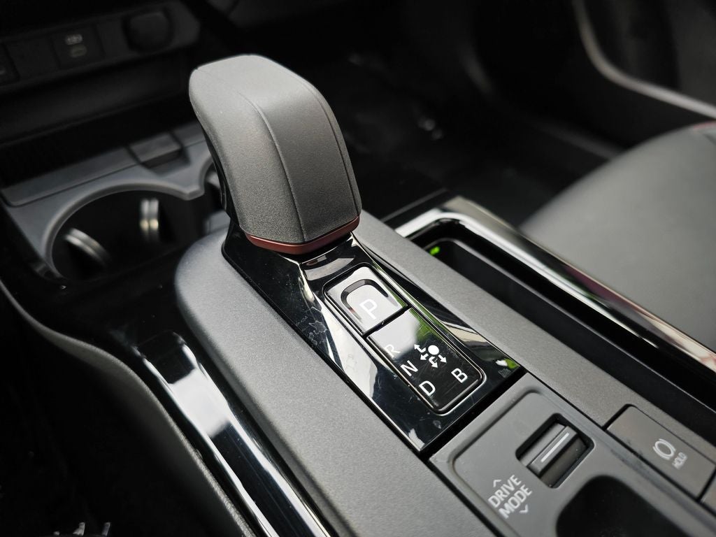 2024 Toyota Prius Prime SE