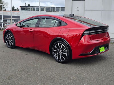 2024 Toyota Prius Prime SE