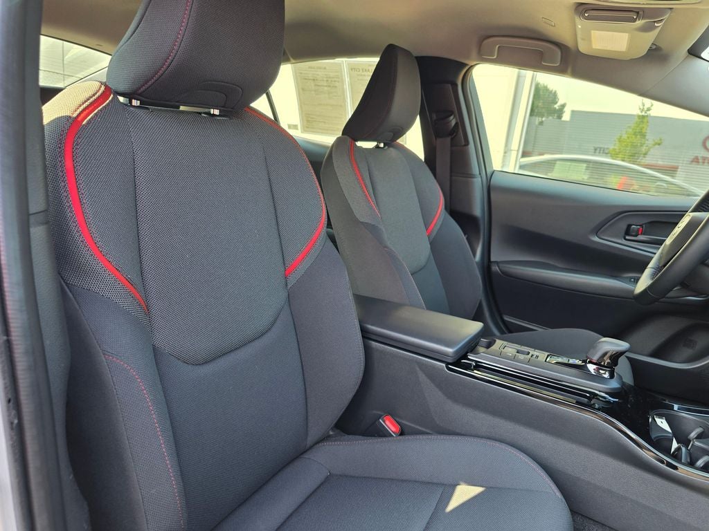 2024 Toyota Prius Prime SE