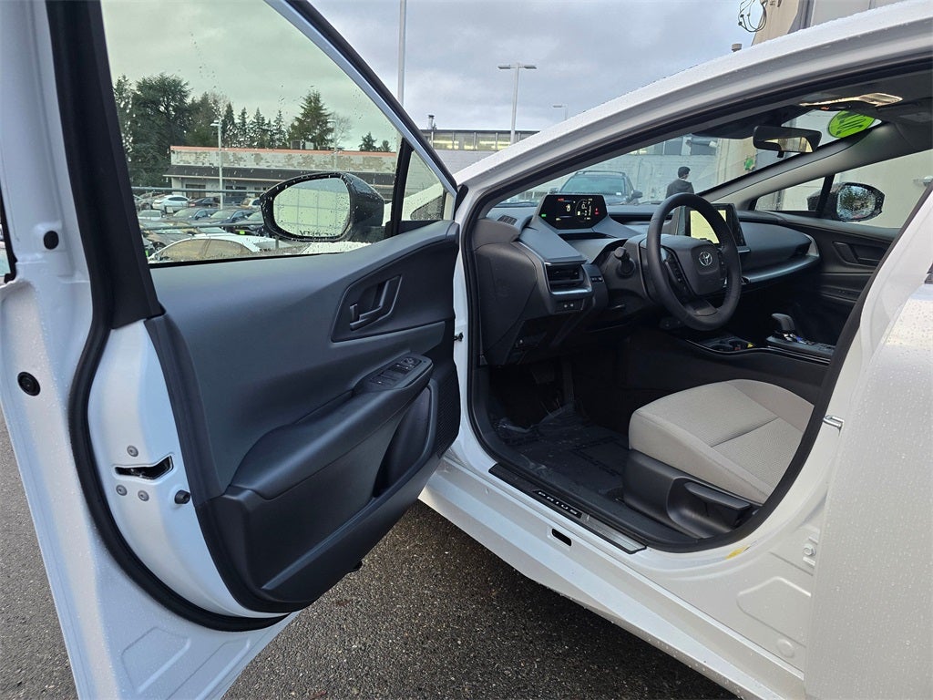 2026 Toyota Prius LE