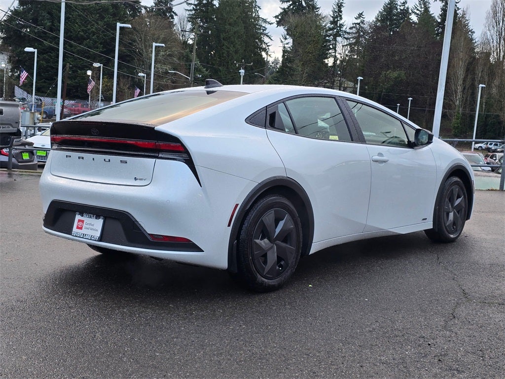 2026 Toyota Prius LE