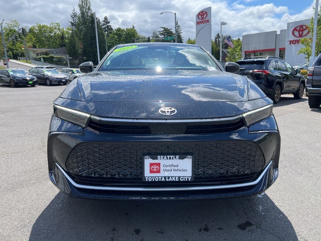 2025 Toyota Crown Platinum Hybrid-AWD