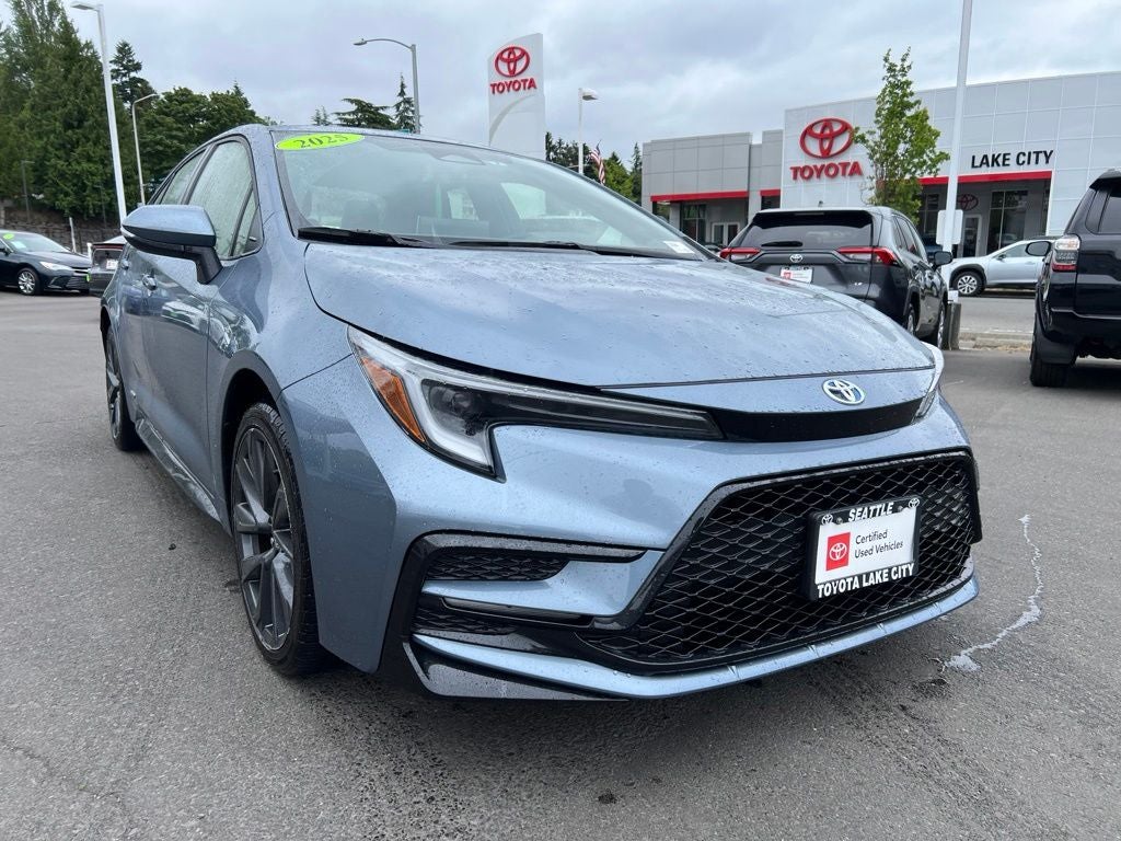 2025 Toyota Corolla Hybrid SE