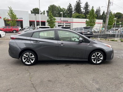 2017 Toyota Prius Three Touring