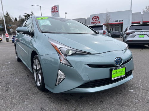 2016 Toyota Prius Four Touring