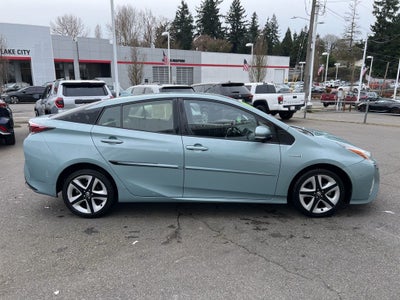 2016 Toyota Prius Four Touring