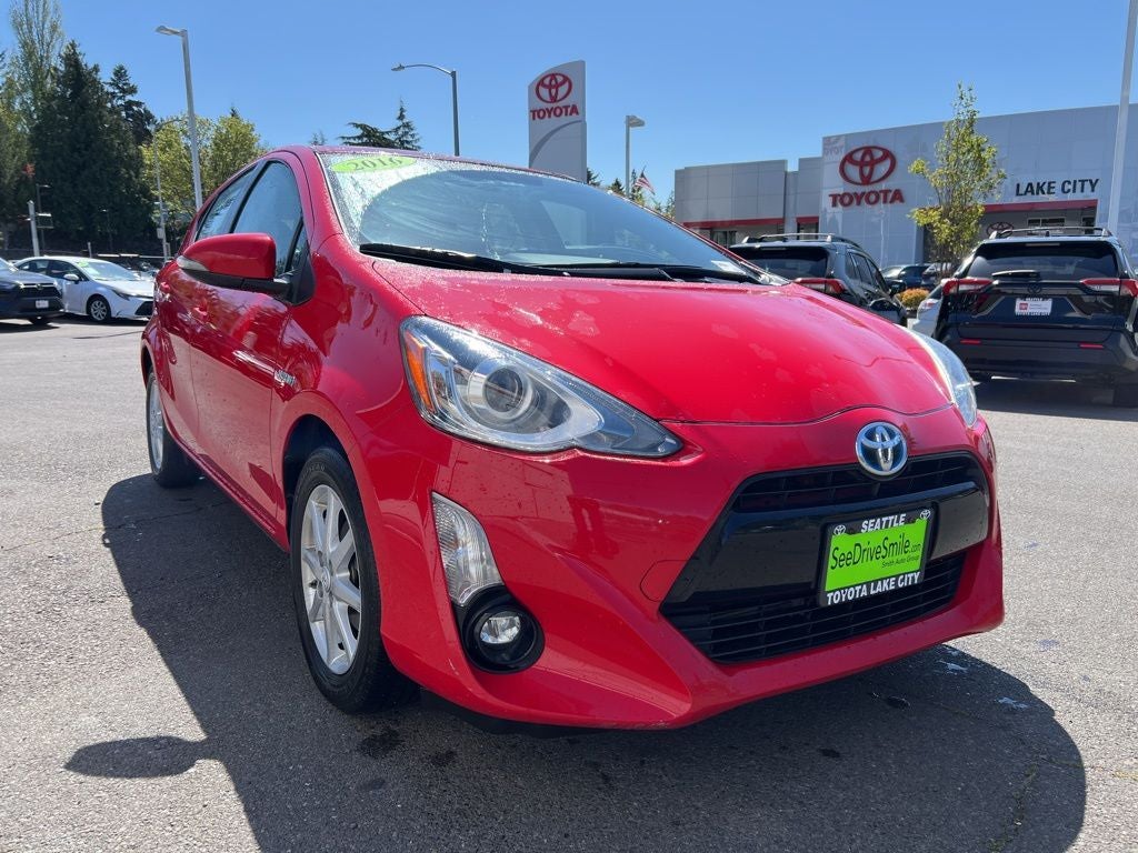 2016 Toyota Prius c One