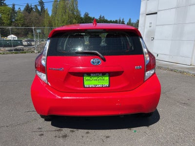 2016 Toyota Prius c One