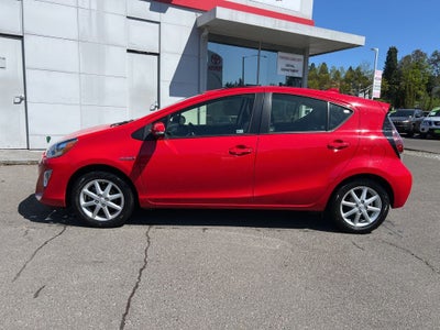 2016 Toyota Prius c One
