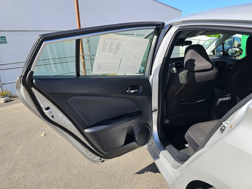 2021 Toyota Prius LE AWD-e