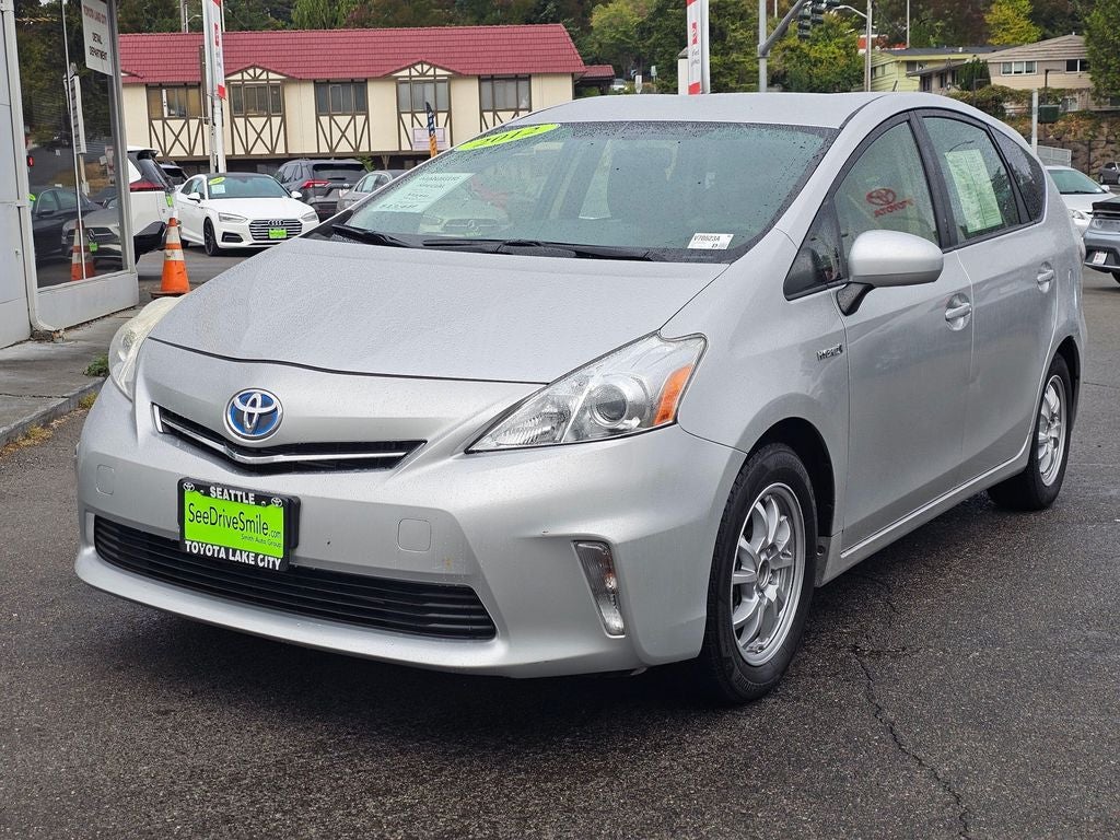 2012 Toyota Prius v Three