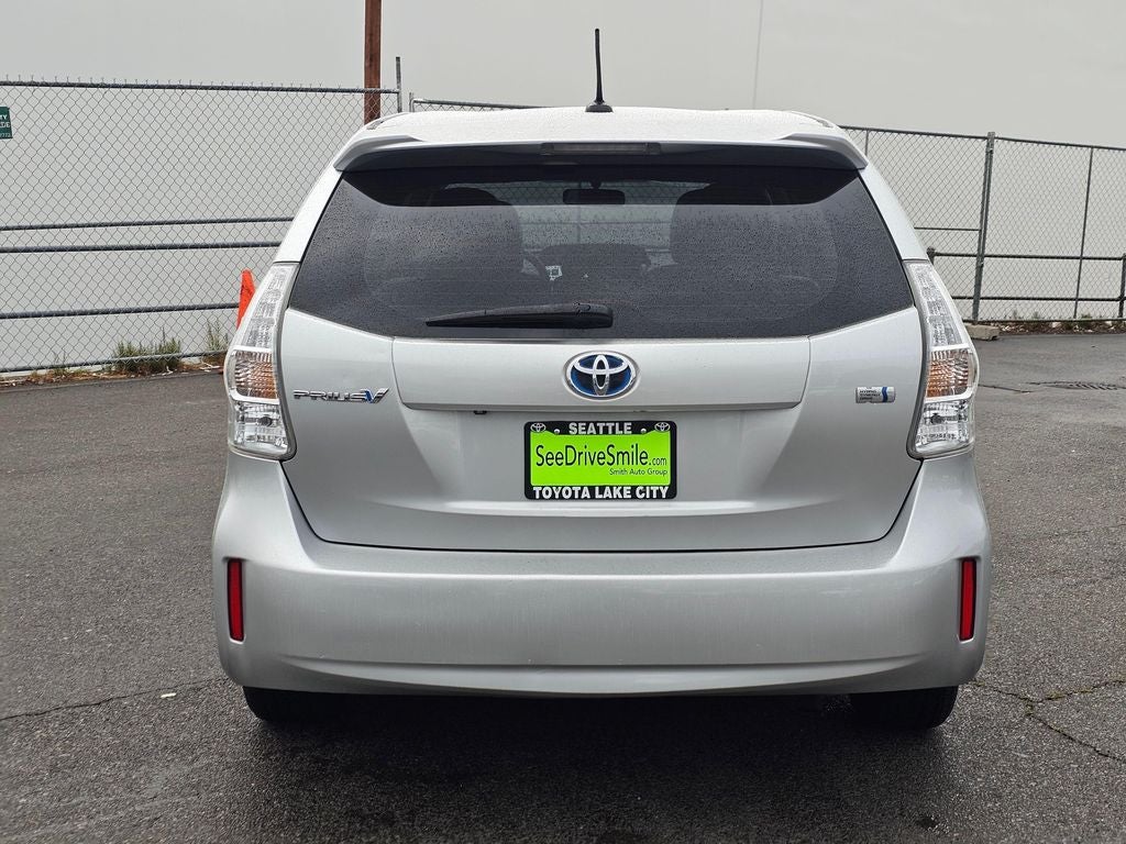 2012 Toyota Prius v Three