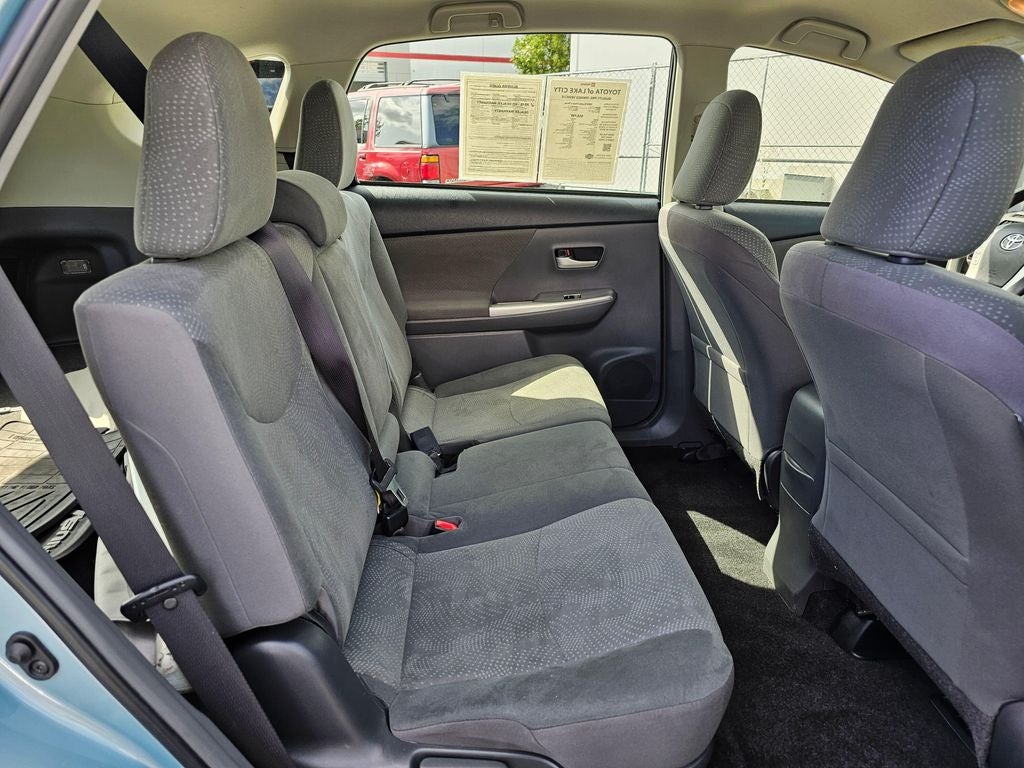 2014 Toyota Prius v Three