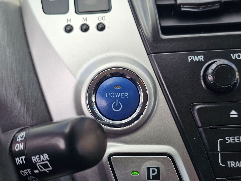2014 Toyota Prius v Three