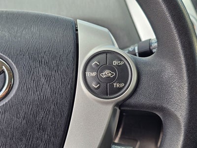 2014 Toyota Prius v Three
