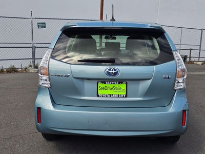 2014 Toyota Prius v Three