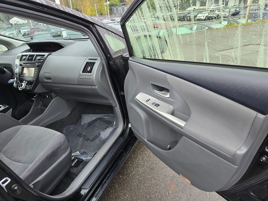 2012 Toyota Prius v Three