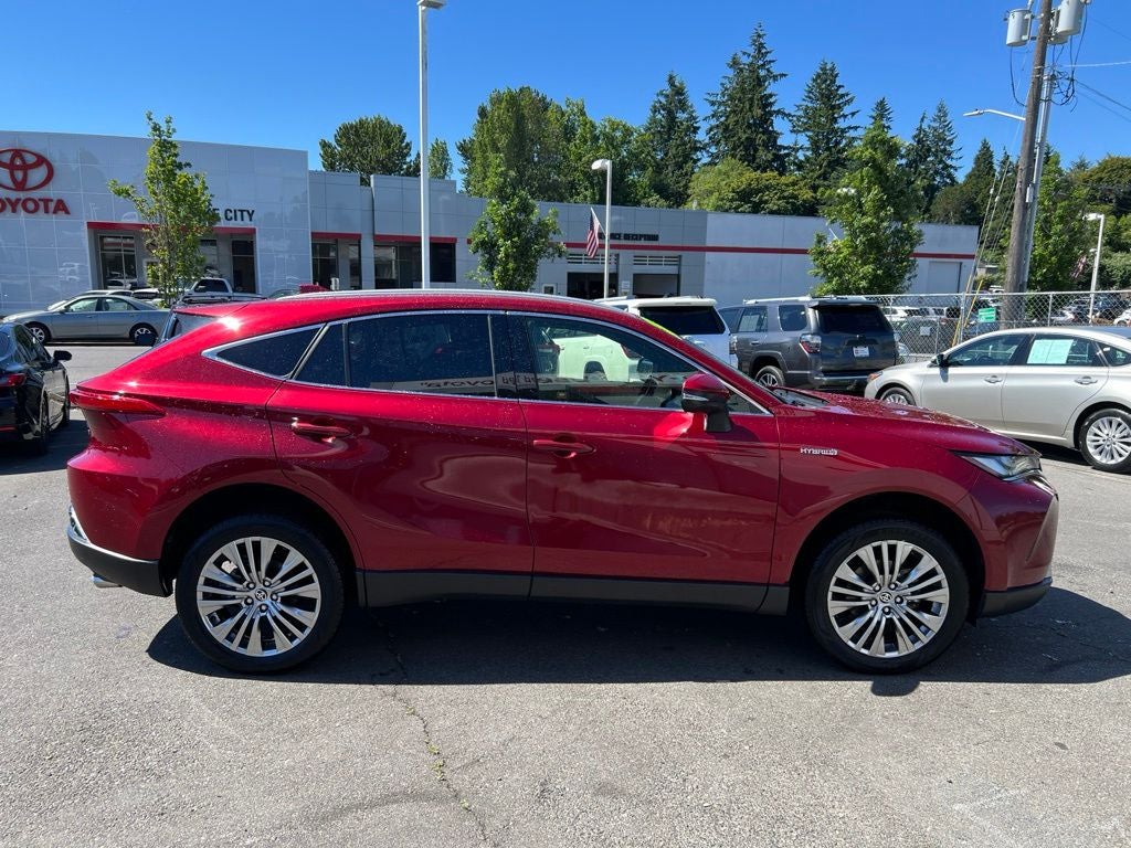 2021 Toyota Venza XLE -AWD-HYBRID 40MPG