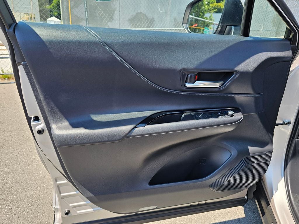2023 Toyota Venza LE -AWD HYBRID
