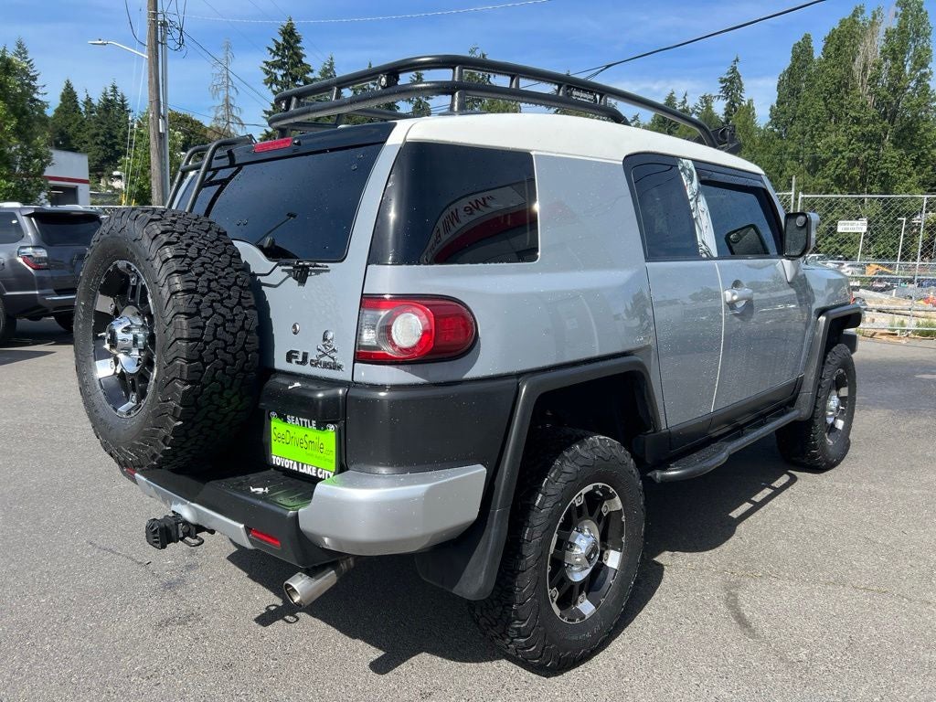2014 Toyota FJ Cruiser Base
