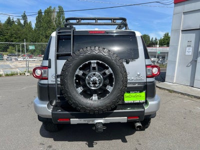 2014 Toyota FJ Cruiser Base