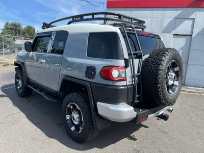 2014 Toyota FJ Cruiser Base