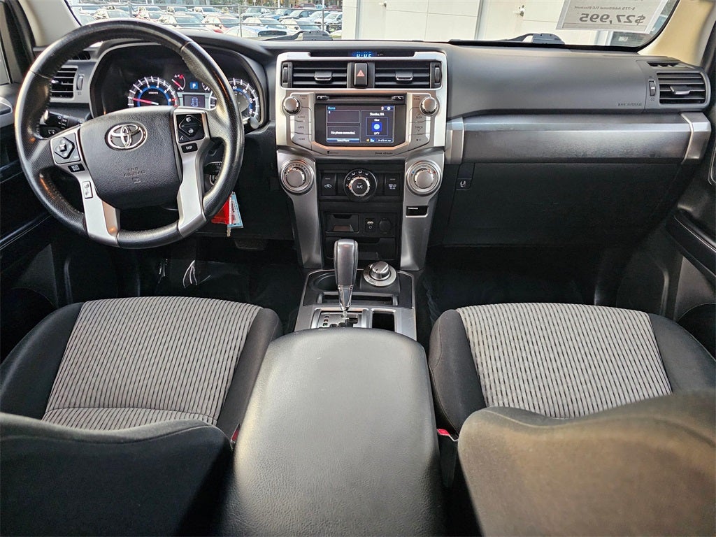 2016 Toyota 4Runner SR5 4WD-THIRD ROW