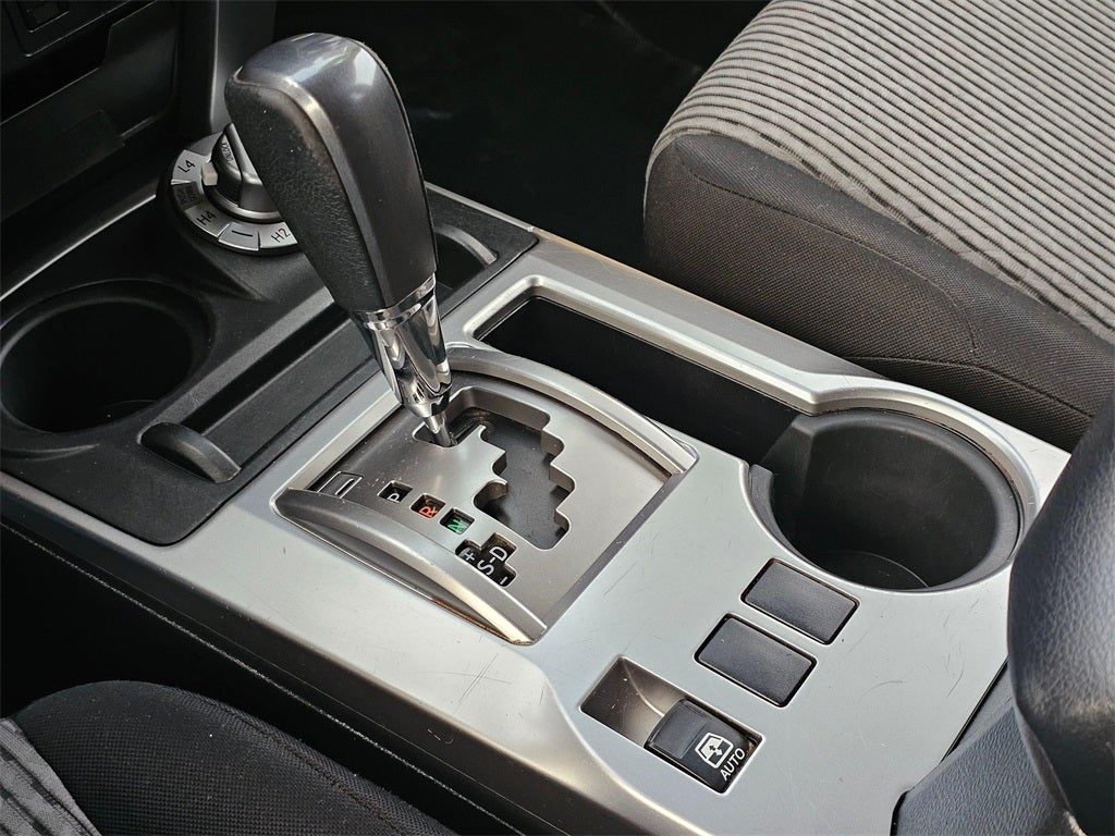 2016 Toyota 4Runner SR5 4WD-THIRD ROW