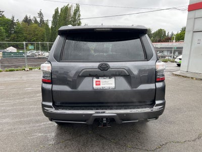 2022 Toyota 4Runner Limited -4WD-V6