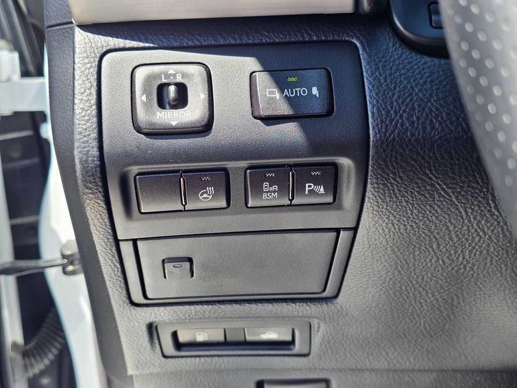 2015 Lexus LS 460 Crafted Line -AWD