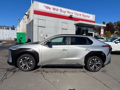 2025 Toyota bZ4X XLE