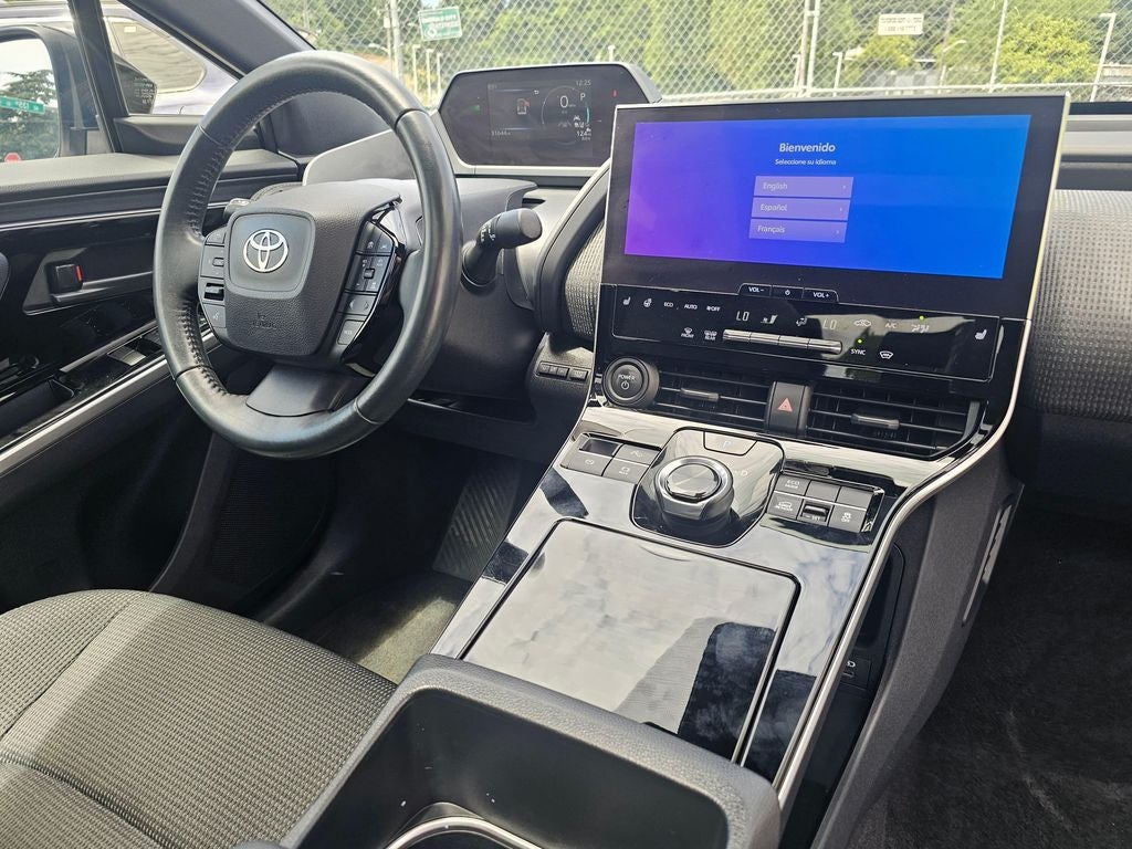 2023 Toyota bZ4X XLE -AWD