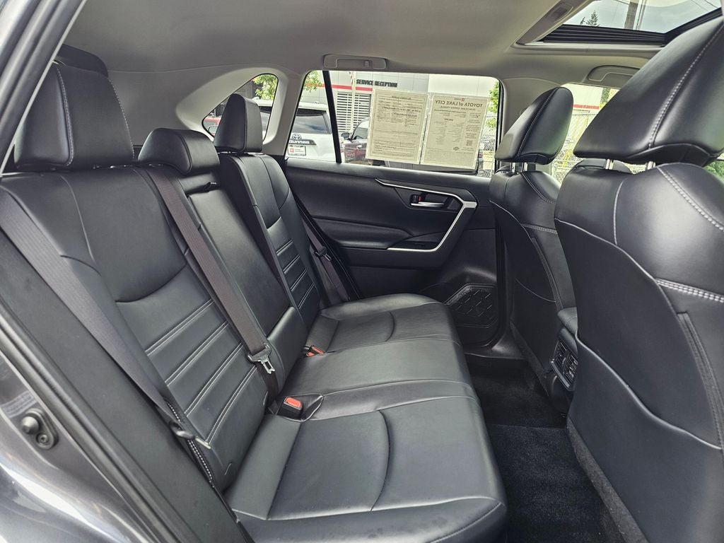 2023 Toyota RAV4 Hybrid XLE Premium