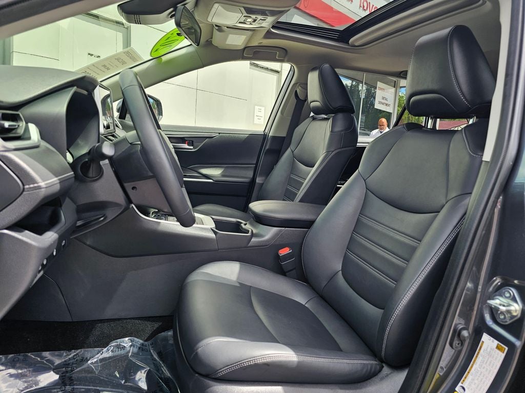 2023 Toyota RAV4 Hybrid XLE Premium