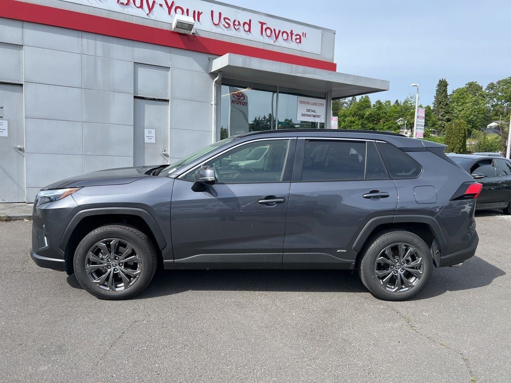 2023 Toyota RAV4 Hybrid XLE Premium