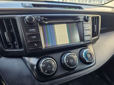 2017 Toyota RAV4 LE -AWD