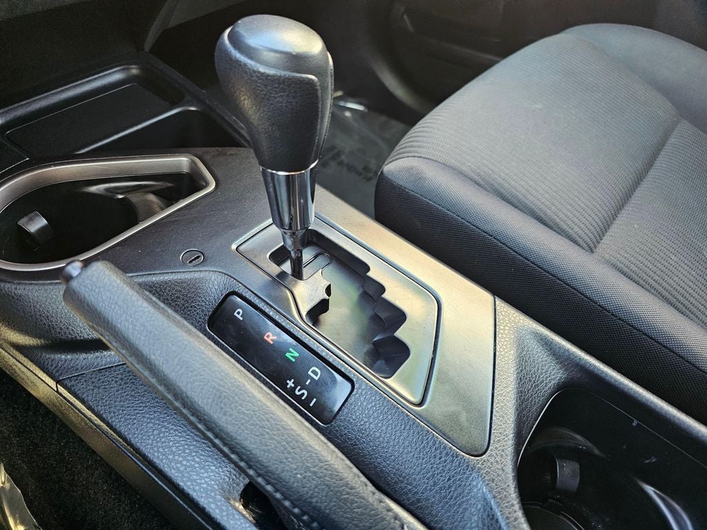 2017 Toyota RAV4 LE -AWD