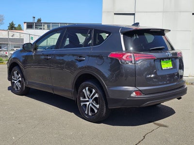 2017 Toyota RAV4 LE -AWD