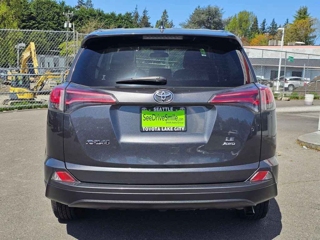 2017 Toyota RAV4 LE -AWD