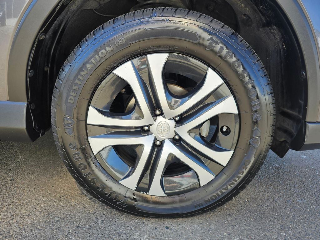 2017 Toyota RAV4 LE -AWD