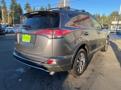 2017 Toyota RAV4 Hybrid XLE