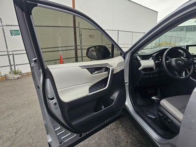 2025 Toyota RAV4 Hybrid XLE -AWD