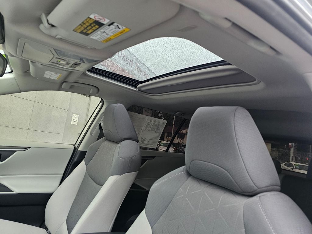 2025 Toyota RAV4 Hybrid XLE -AWD