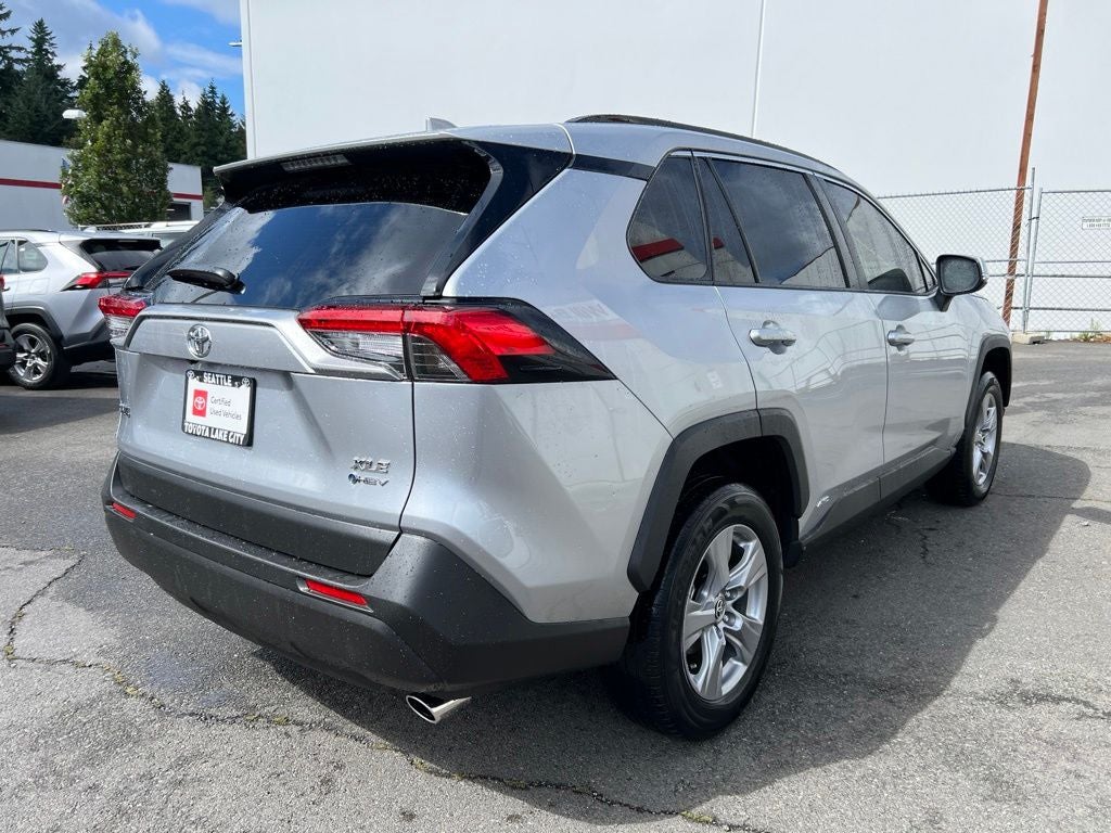 2025 Toyota RAV4 Hybrid XLE -AWD