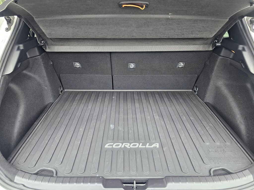 2021 Toyota Corolla Hatchback SE Nightshade Edition