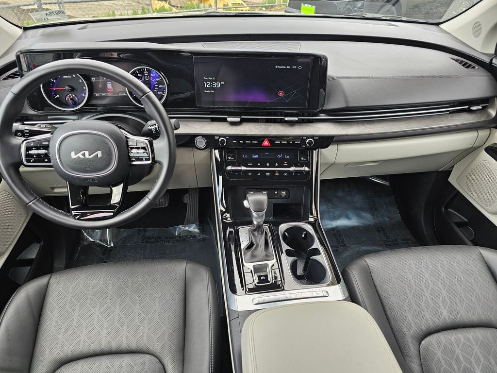 2024 Kia Carnival EX