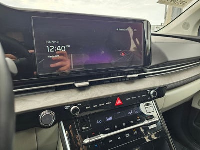 2024 Kia Carnival EX
