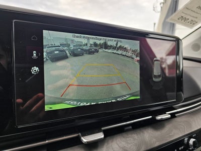 2024 Kia Carnival EX