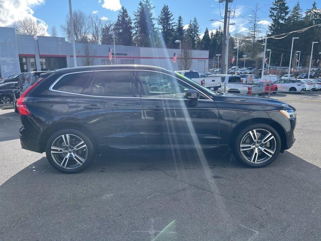 2019 Volvo XC60 T6 Momentum -AWD