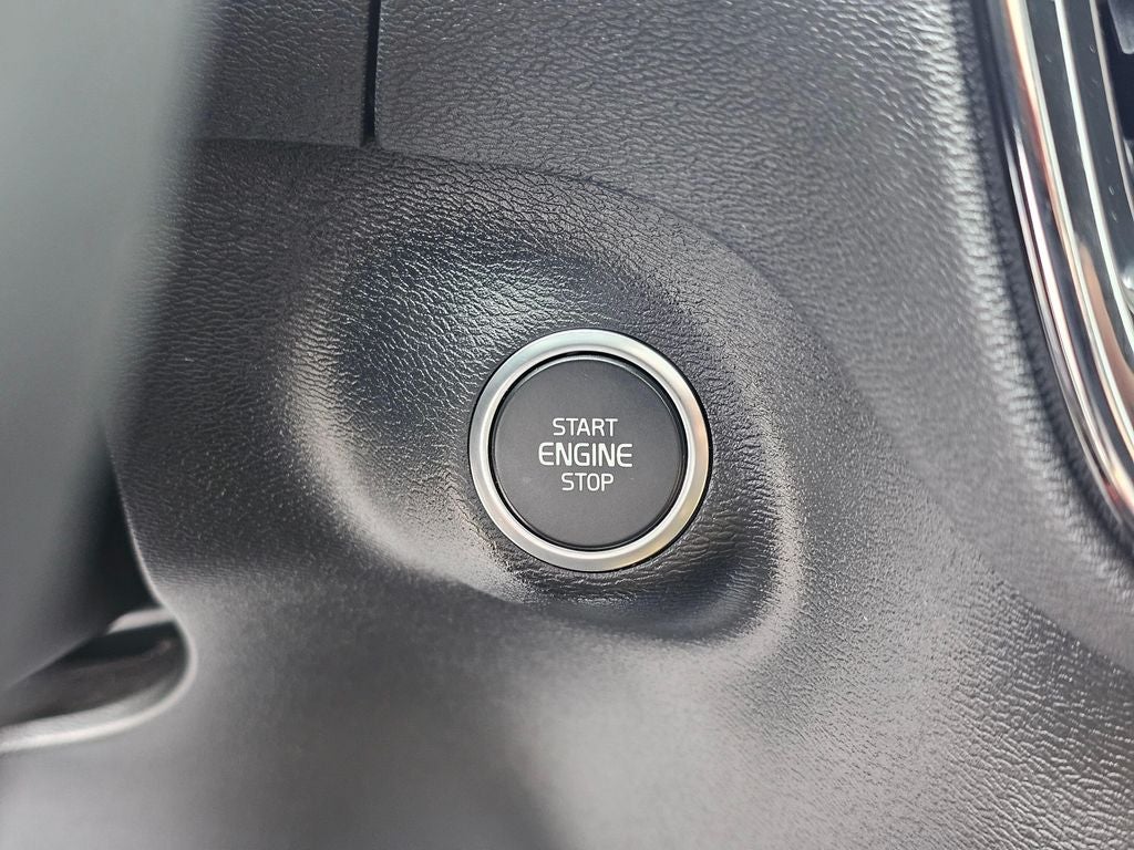 2020 Volvo XC40 Momentum
